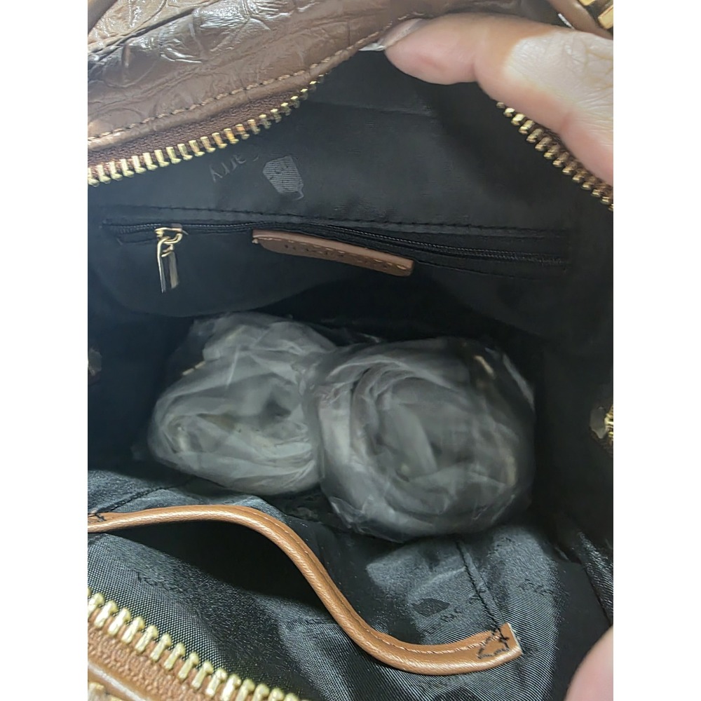 Tote & Carry Caramel Brown Croc Embossed Mini Backpack Purse Gold‎ Hardware NWT - Picture 11 of 14